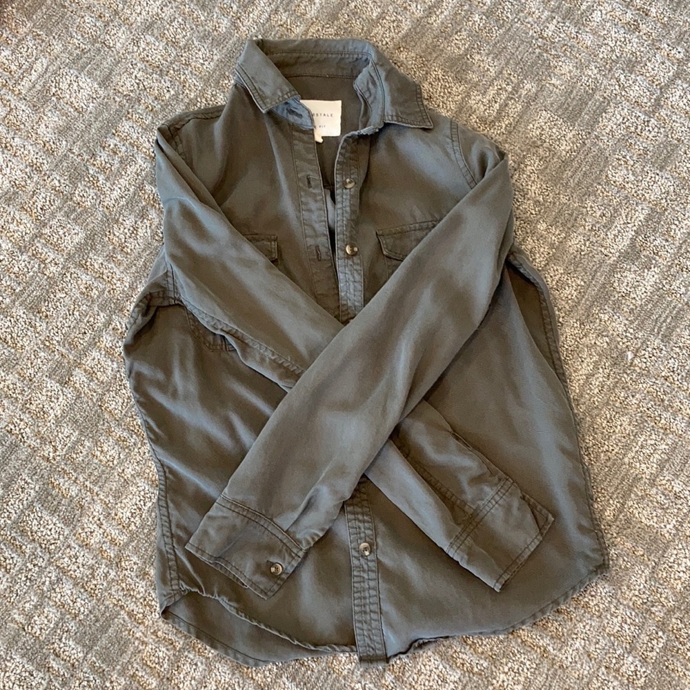 Aeropostale button down shirt
